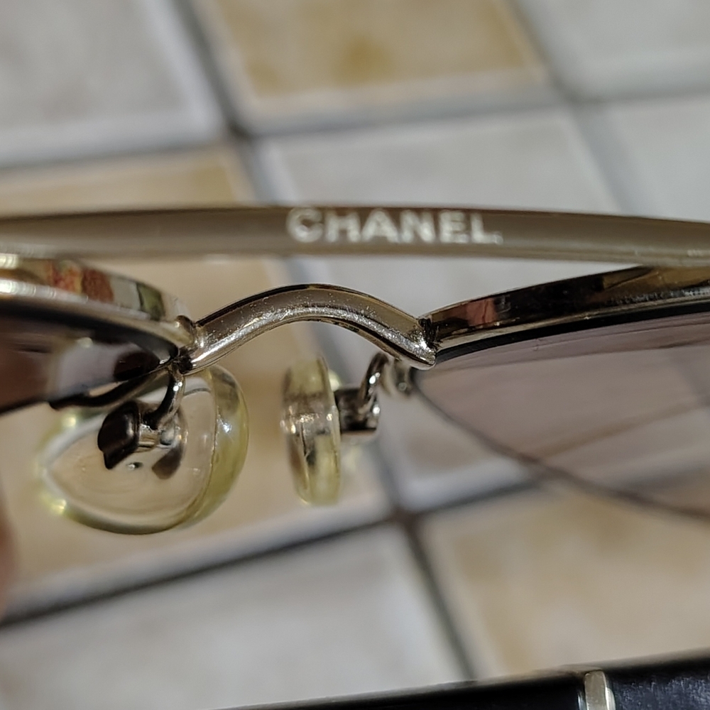 CHANEL AVIATOR sunglasses, π―% Authentic ( Firm $$,π²π₯) - Picture 8 of 14